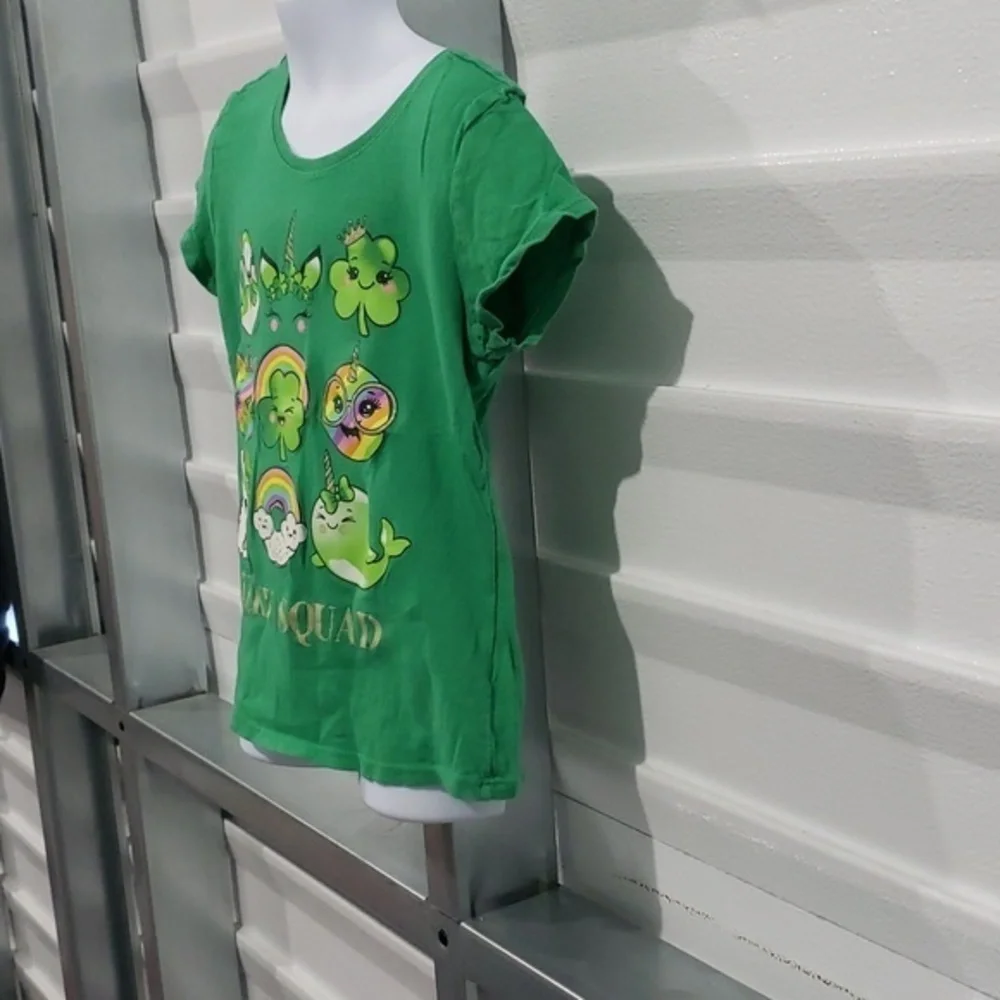 Girls‎ tshirt